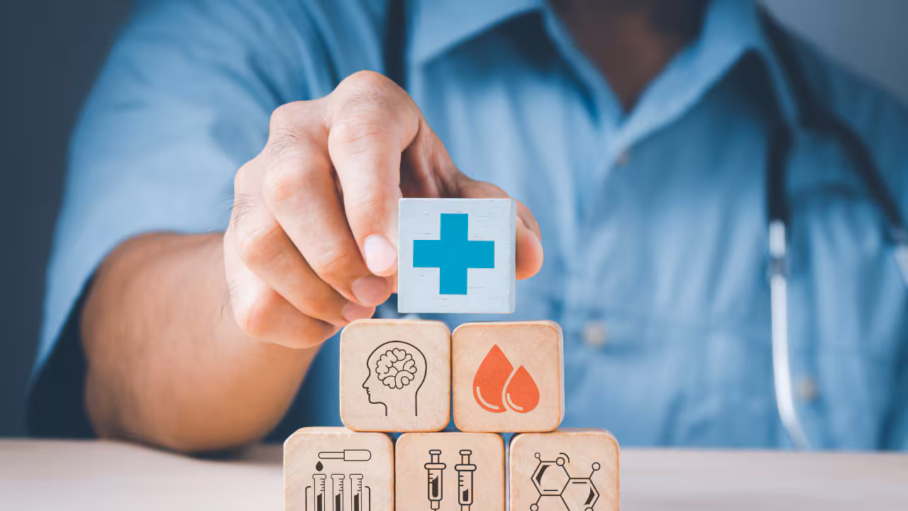 Health Insurance Overview Infographic